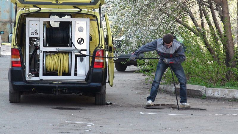 Чистка колодца илососом